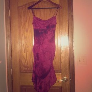 Beautiful maroon dress! VINTAGE! Perfect for Hoco!